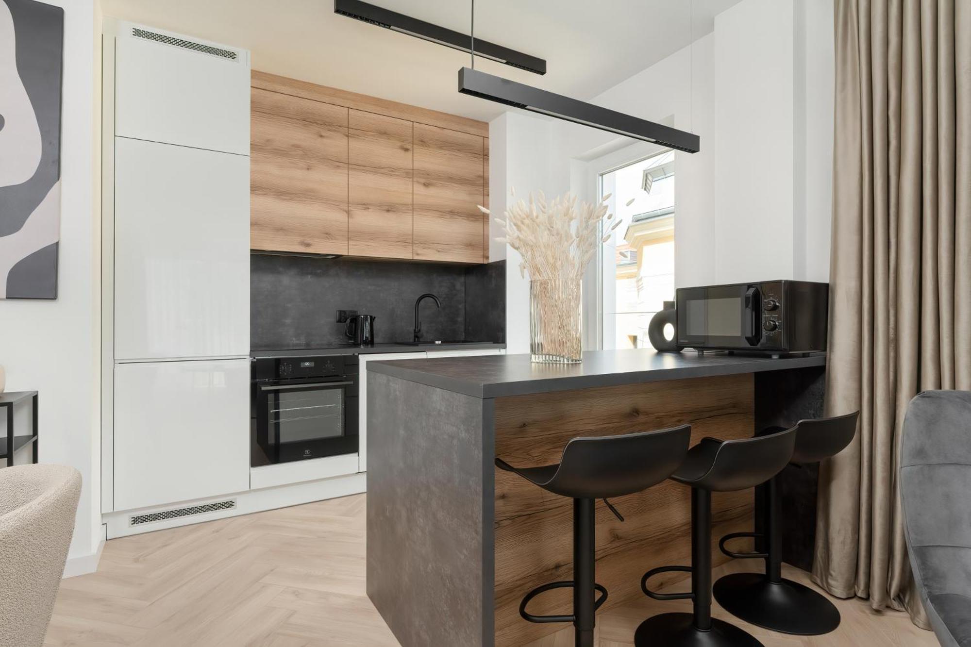 Elegancki Apartament Z Parkingiem Blisko Starego Miasta By Noclegi Renters Wrocław Exterior foto